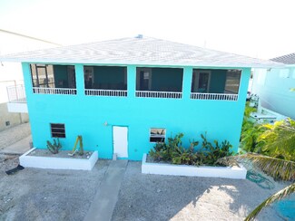 486 Airport Dr S, Summerland Key, FL 33042