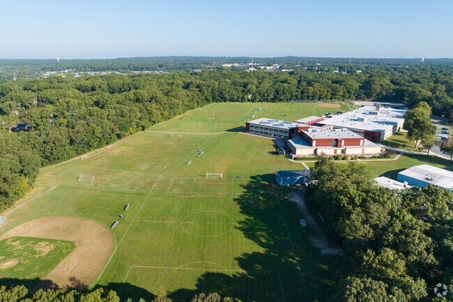 NID 507930 Great Hollow Middle School in Nesconset sits off of Southern Blvd south of Route 347.