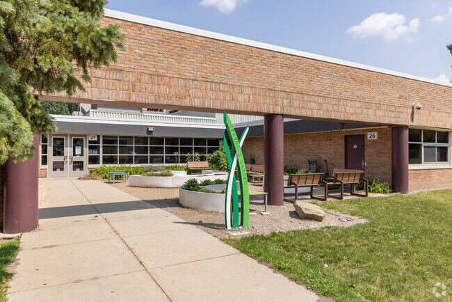 Ferndale Upper Elementary School courtyard and learning garden in Ferndale.