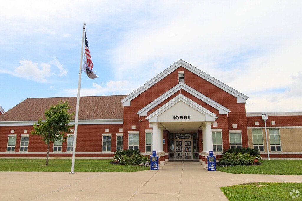 Jane Chance Elementary School provides education in the neighborhood of Miamisburg.