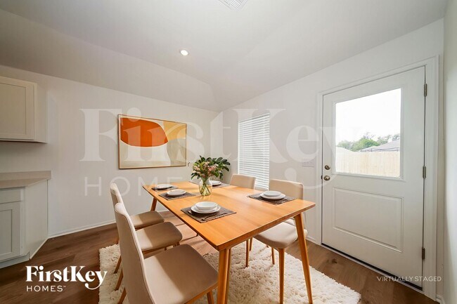 433 Labelle Ln, Tuttle, OK 73089 - photo 6