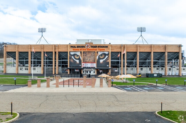 Kids are challenged to excel at Washington High School.