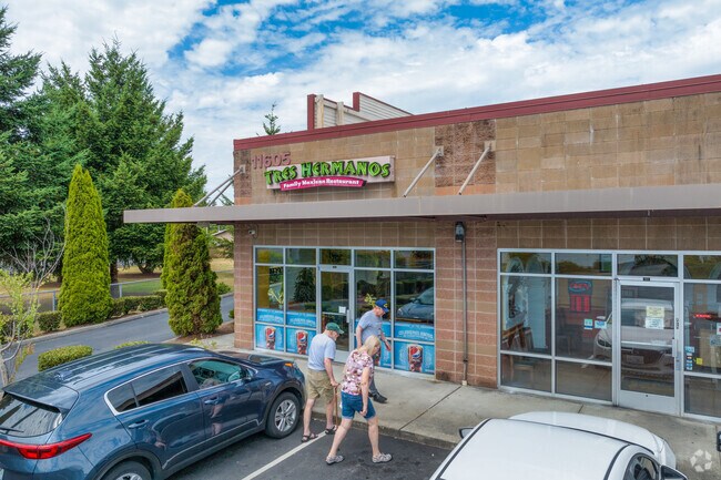 Tres Hermanos serves traditional Mexican food in Lakewood.