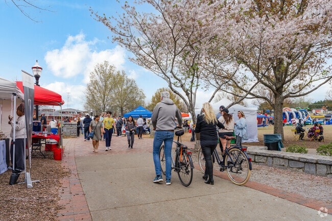 Suwanee is lively and picturesque with various seasonal events, such as Taste of Suwanee.