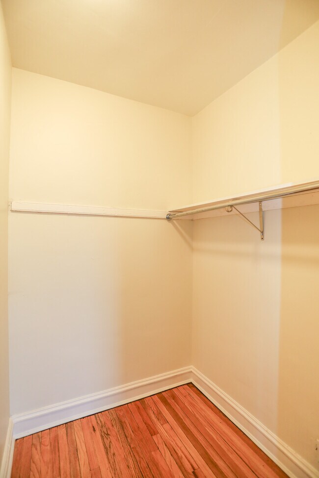 5011 N Damen Ave unit 9, Chicago, IL 60625 - photo 3