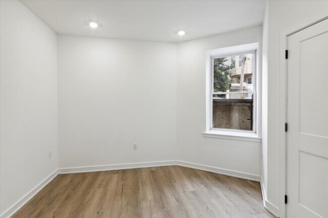 1533 N Sydenham St unit A, Philadelphia, PA 19121 - photo 4
