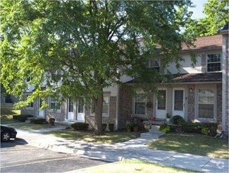 3474 Brookshear Cir, Auburn Hills, MI 48326