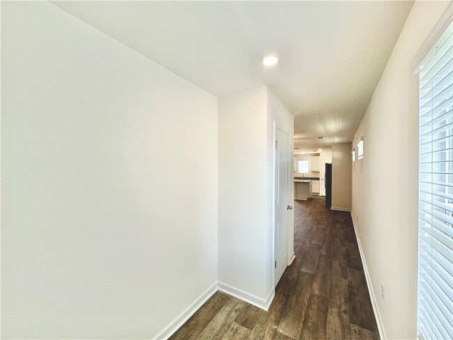 551 Seaborn Cir, Pendleton, SC 29670 - photo 2