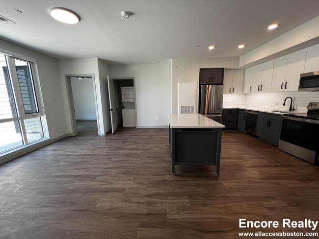 80 Rugg Rd unit D7, Allston, MA 02134 - photo 4