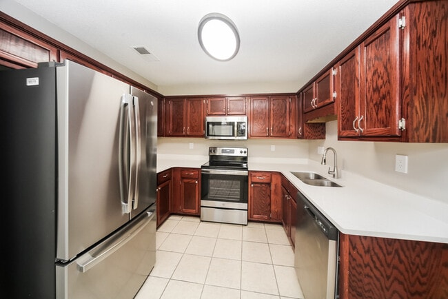 4188 Ravenwood Dr N, Horn Lake, MS 38637 - photo 7