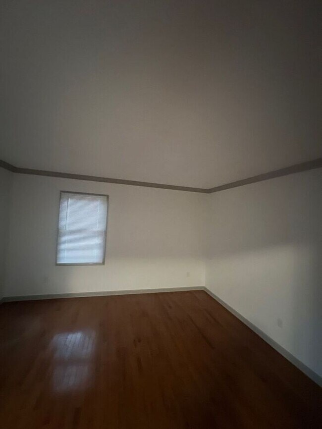 3512 Maple St, West Des Moines, IA 50265 - photo 7