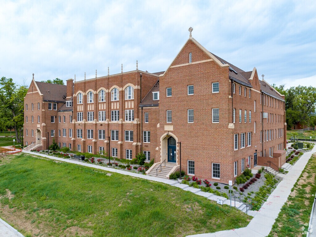 Southwest Early College Charter School is a comprehensive, four-year public high school.