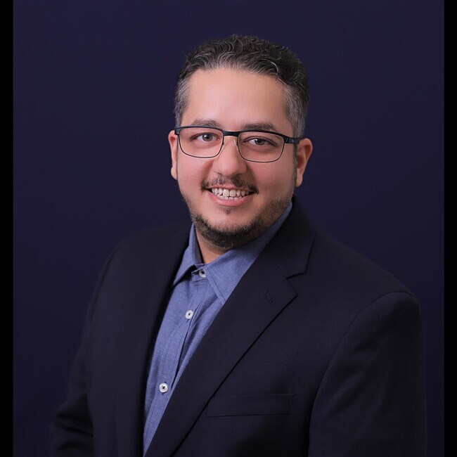 Agent Photo