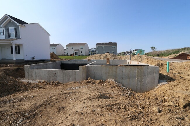 458 Bower Ln, Oswego, IL 60543 - photo 2