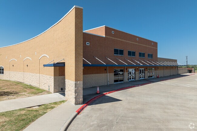 Niche.com gives Camino Real Elementary School a C+ rating.