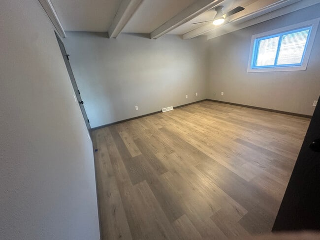 N21357 Glodowski Rd unit 1, Arcadia, WI 54612 - photo 5