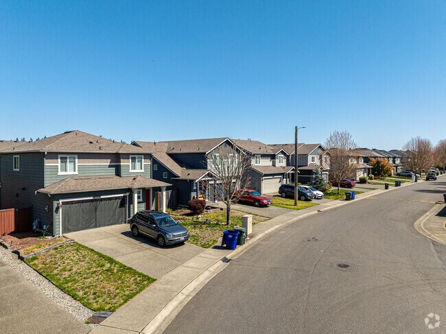 There is a large variety of homes in Spanaway from new construction to established homes.