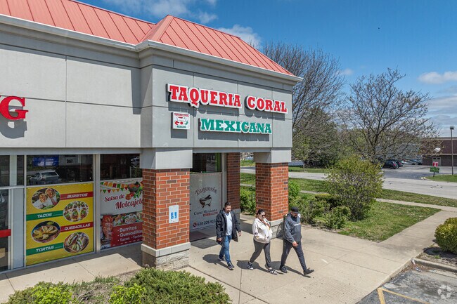 Located within Whalon Lake, Taqueria Coral Mexicana serves unlimited salsa in a casual setting.