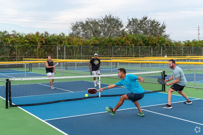 Whispering Pines Park features pickleball courts close to Crane Landing.
