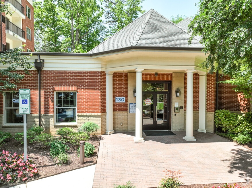 Mezzo 1, Charlotte, NC 28211 - photo 1