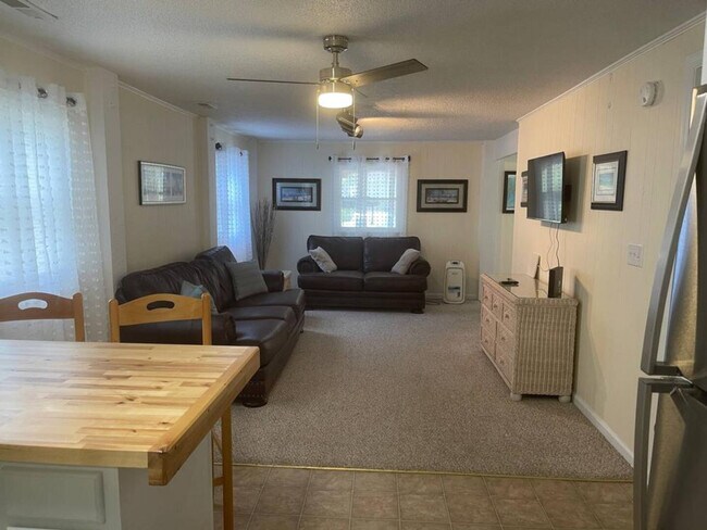 321 NE 59th St unit ID1266304P, Oak Island, NC 28465 - photo 7