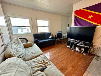 14 Ashford St, Boston, MA 02134