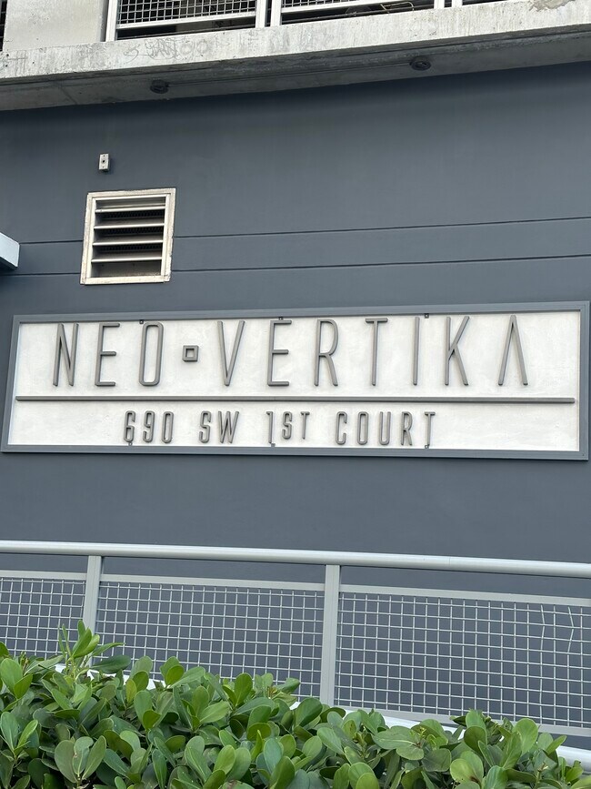 Neo Vertika Condominiums unit 1517, Miami, FL 33130 - photo 7