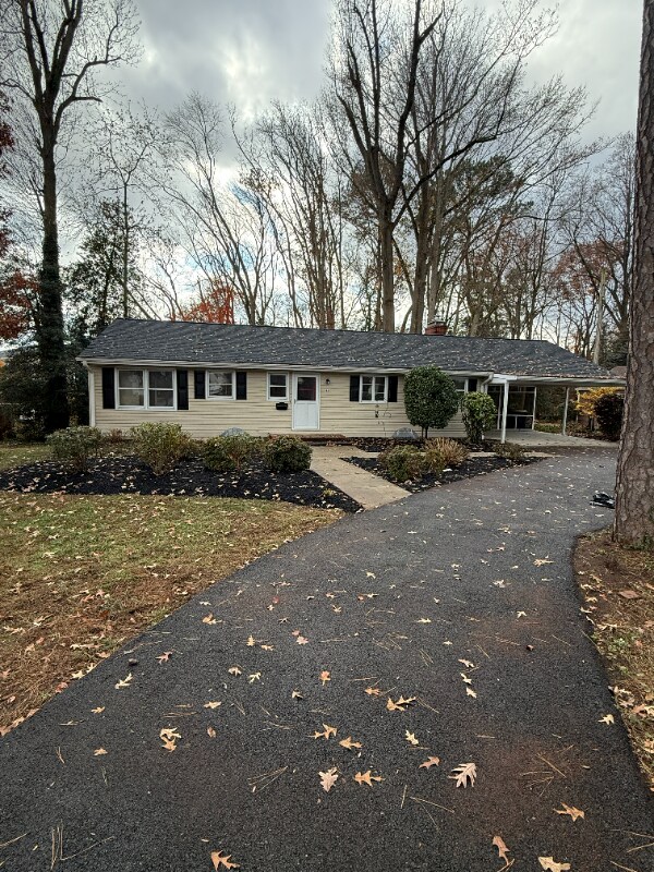 98 Lynnhaven Dr, Dover, DE 19904