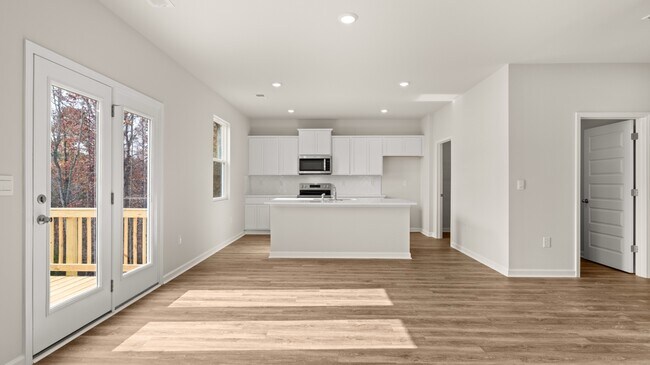 621 Lobelia Way, Locust Grove, GA 30248 - photo 4