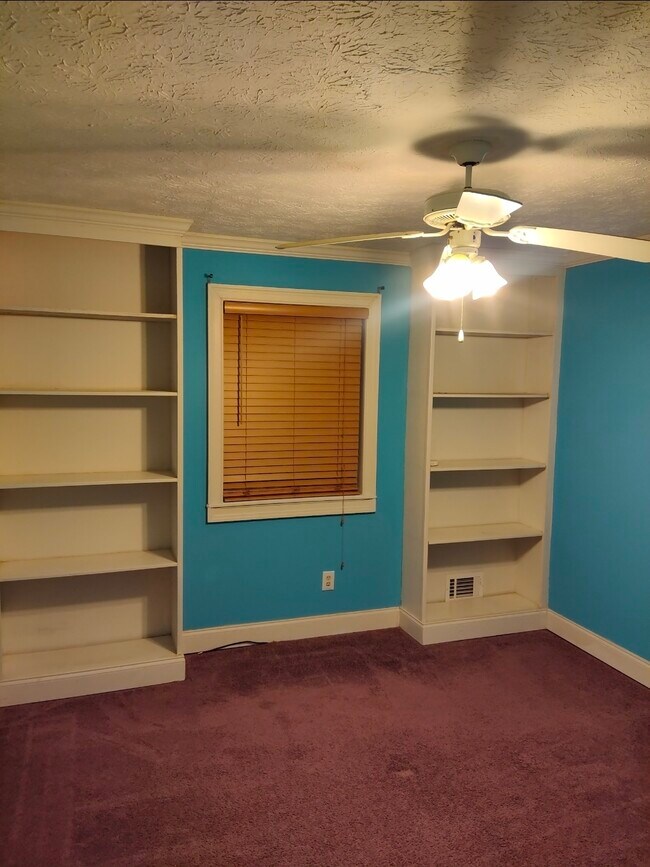 4414 Housworth Dr, Lithonia, GA 30038 - photo 5