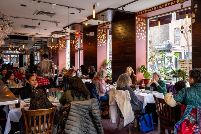 Hell's Kitchen offers some of the best Thai at Yum Yum.