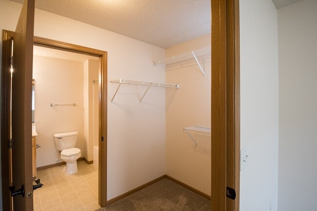 Pheasant Run Apartments, Alexandria, MN 56308 - photo 6