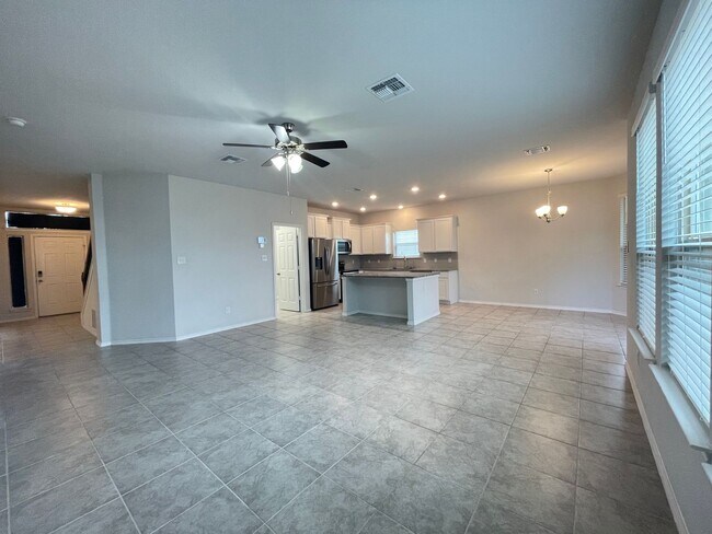 1816 Cow House Ct, Copperas Cove, TX 76522 - photo 6