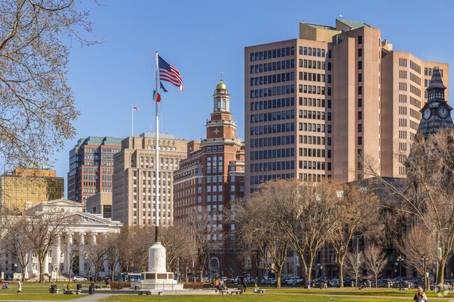 New Haven blends history and modern living with its iconic green and vibrant downtown life.