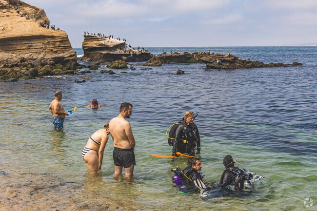 Upper Hermosa's adjacency to marine life makes it a great place to live for divers.