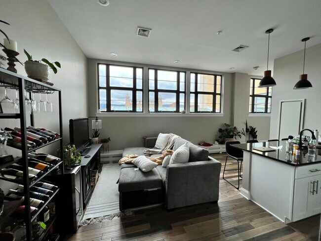 409 Lackawanna Ave unit 508, Scranton, PA 18503 - photo 4