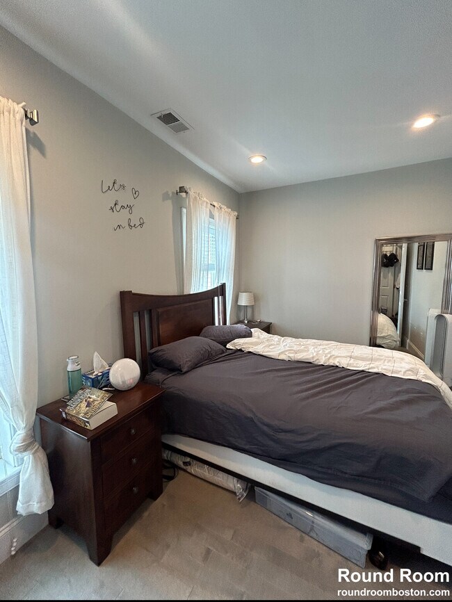 50 Putnam St unit 3, Boston, MA 02128 - photo 6