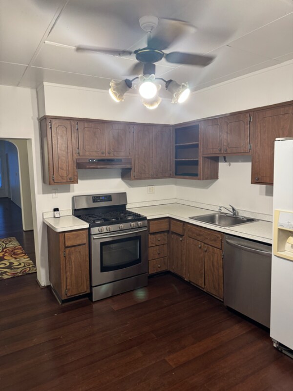 252 W 3rd St, Erie, PA 16507 - photo 4