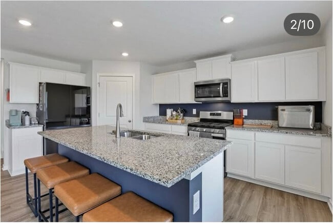 380 Trinity Way E, Newark, OH 43055 - photo 2