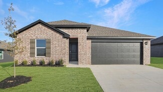 8530 E Fort Worth St, Broken Arrow, OK 74014