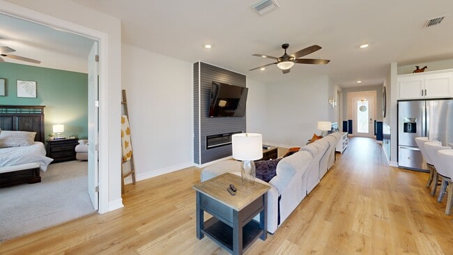 561 Ibiza Loop, Venice, FL 34292 - photo 3