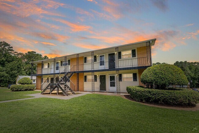 Premier Club Apartments 15 Minutes to Everything South Atlanta & Airport, Union City, GA 30291 - photo 4