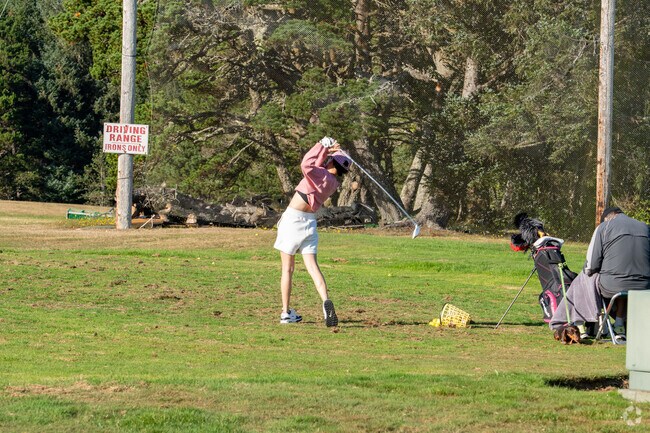 Practice your driving skills at the Agate Beach Golf Club.