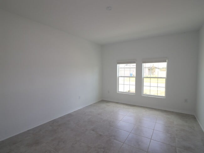 2233 Kalina Dr, Spring Hill, FL 34609 - photo 7