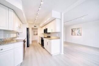 17275 Collins Ave Unit 401, Sunny Isles Beach, FL 33160