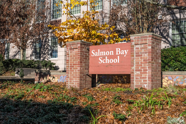 Salmon Bay School signage.