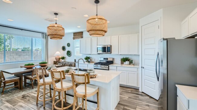 8249 E Peterson Ave, Mesa, AZ 85212 - photo 3