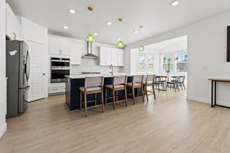 1085 W Union Bench Dr, Springville, UT 84664