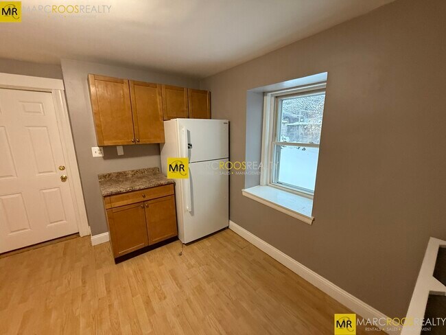 184 Gladstone St unit 1, Boston, MA 02128 - photo 7