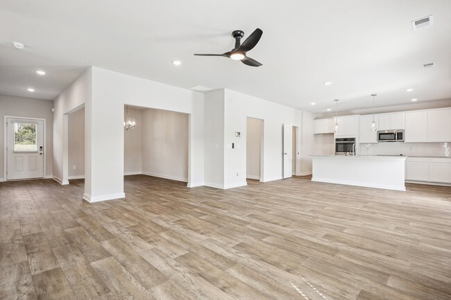 250 Crabapple Rd, McDonough, GA 30253 - photo 5